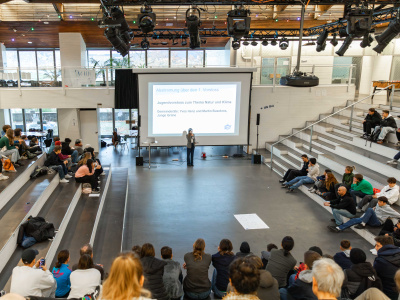 Plenum Jugendkonferenz 2023