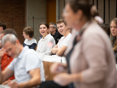 Jugendliche im Zürcher Gemeinderat